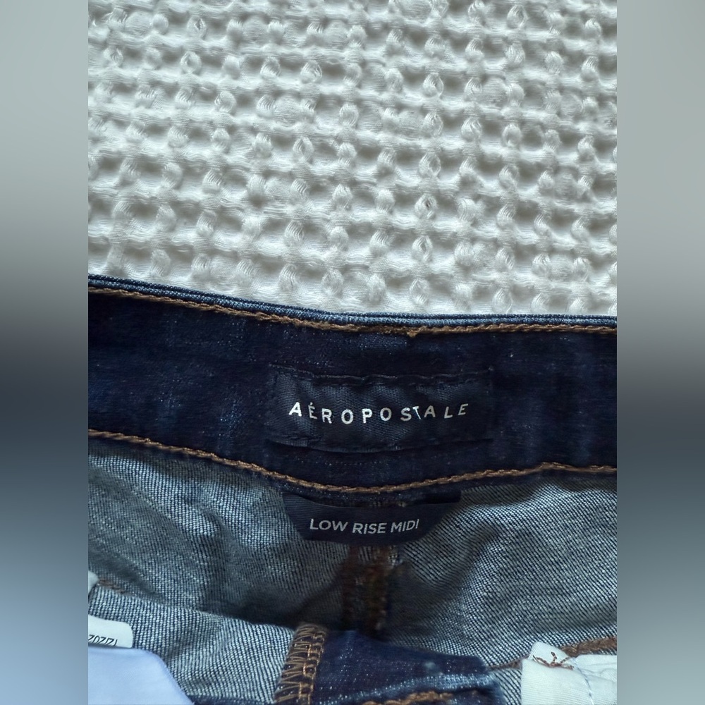 Aeropostale Low Rise Shorts - Picture 2 of 4
